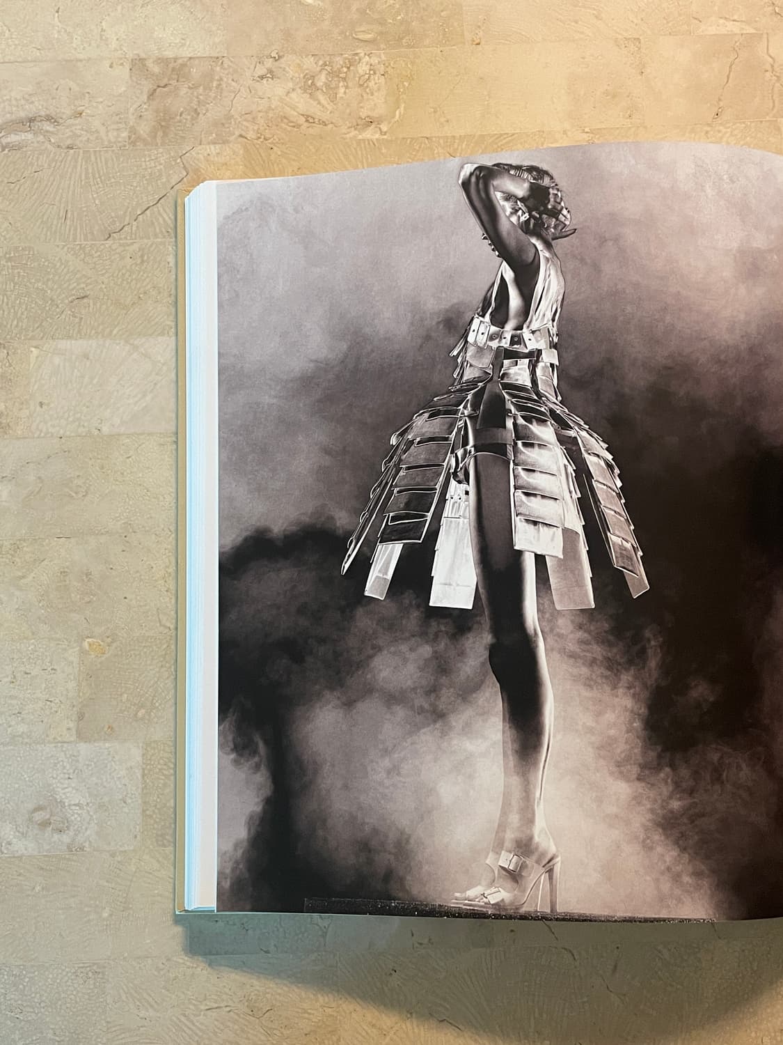 Hussein Chalayan(Hardcover) Rizzoli 상품이미지4