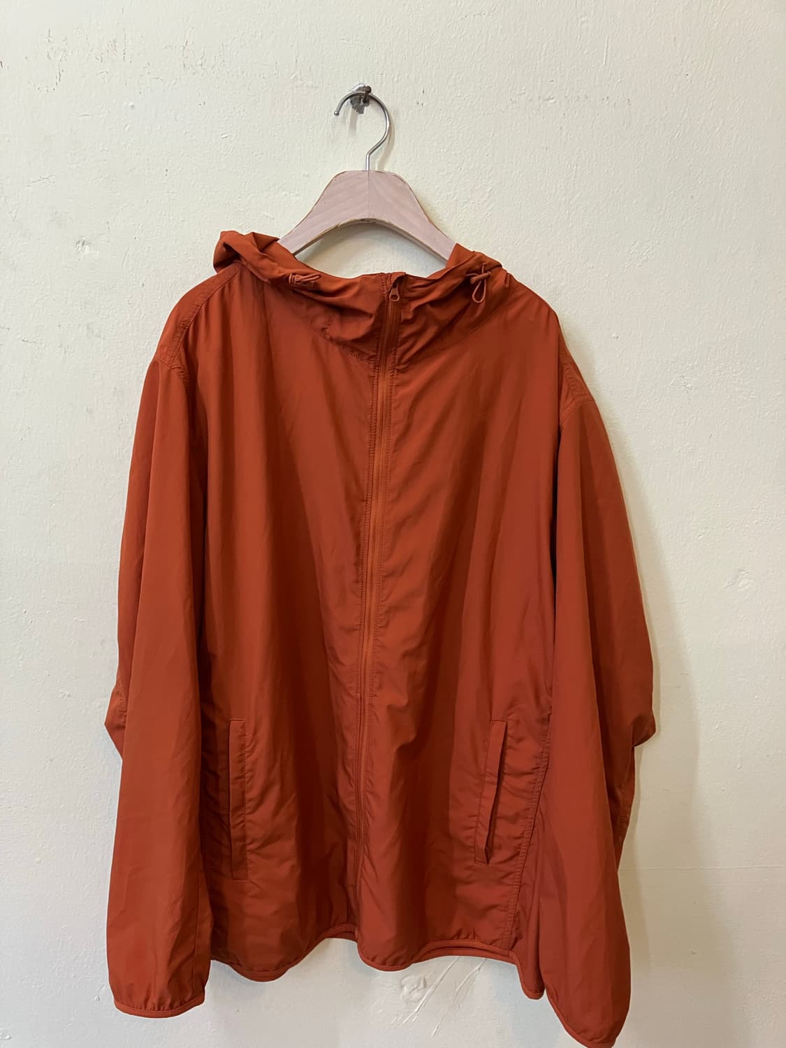 유니클로 바람막이 xxl 상품이미지1