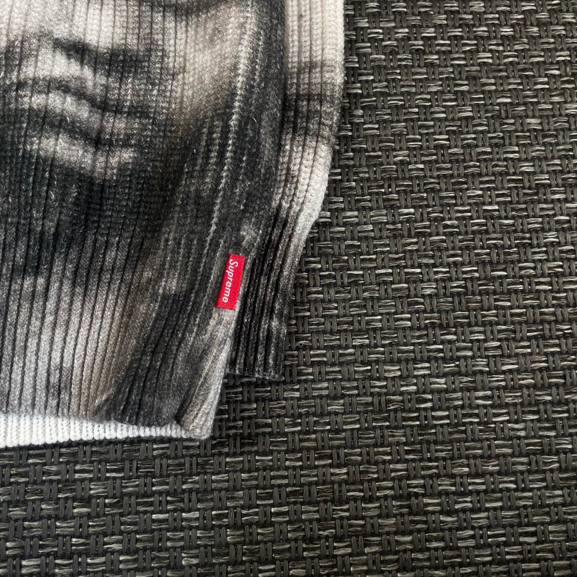 슈프림 H.R. 기거 스웨터 멀티 컬러 스웨터 L 상품이미지5