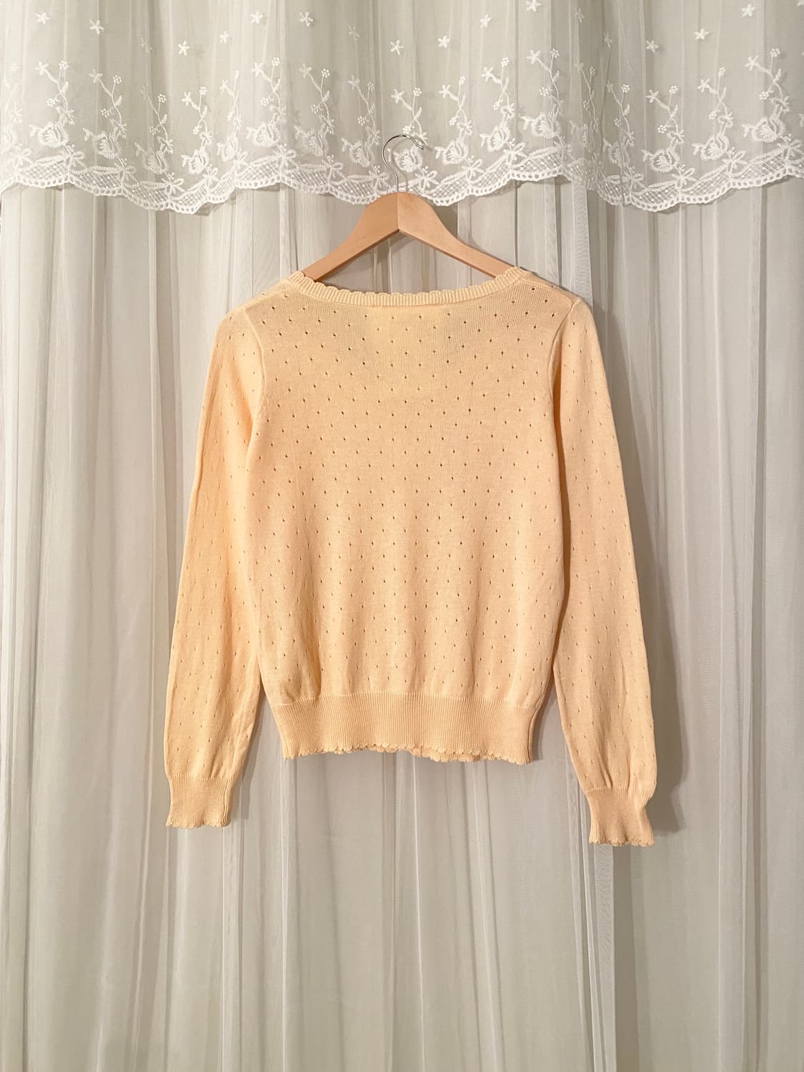 Butter Yellow Eyelet Knit Cardigan 상품이미지5