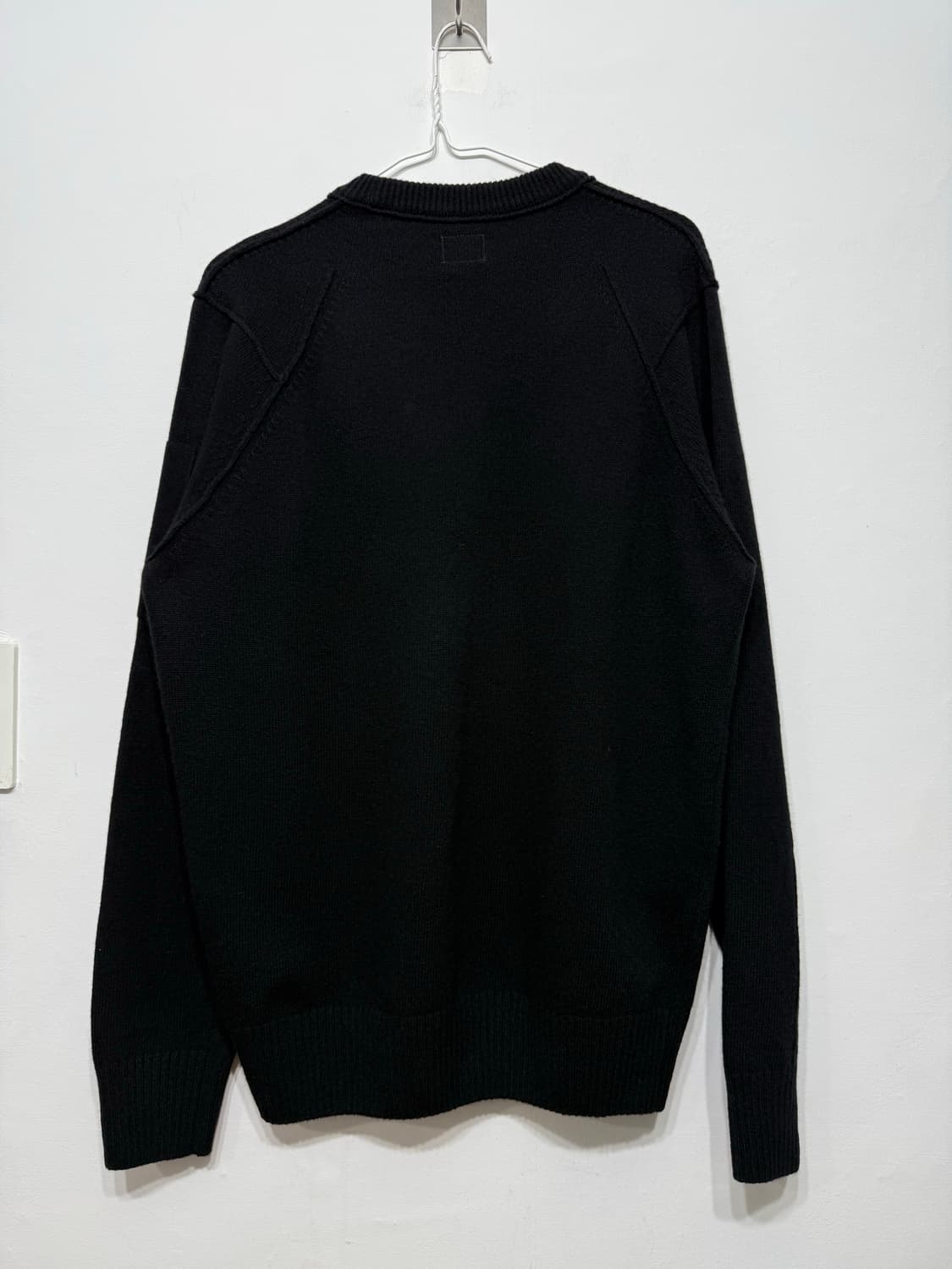 씨피컴퍼니 렌즈 와펜 크루넥 울 니트 스웨터 52사이즈 상품이미지6