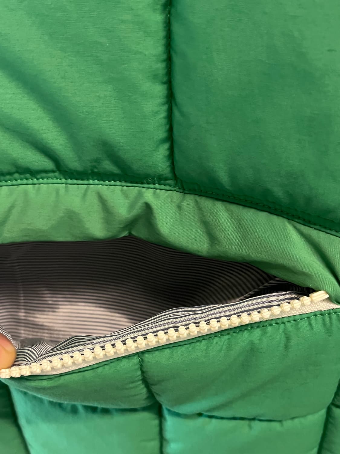 Band of outsiders 패딩 조끼 베스트 2 상품이미지10