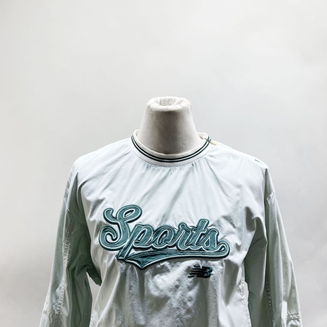 뉴발란스 2023 쥬니어바람막이티셔츠 130  상품이미지2