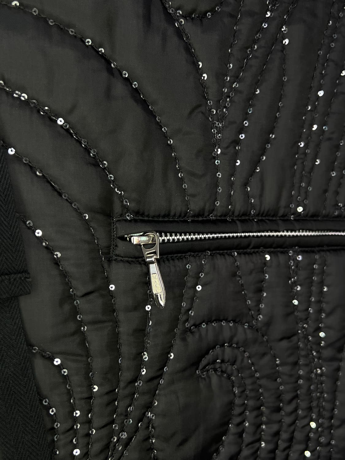 MASU 25FW SPRKLING PLANET PADDED VEST 상품이미지4