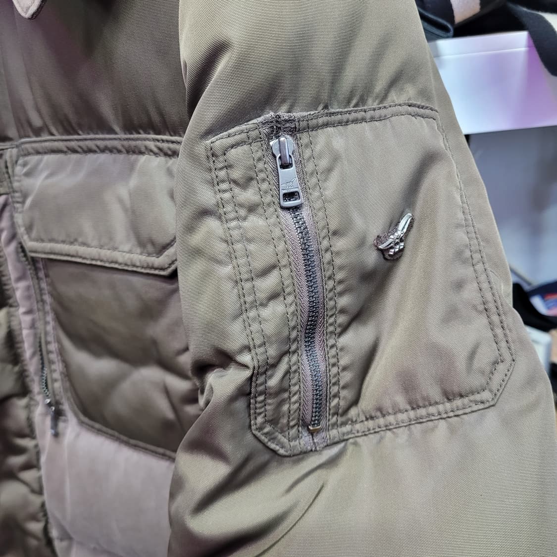 헨리코튼 오리털 패딩 (후드 분리형) 상품이미지3