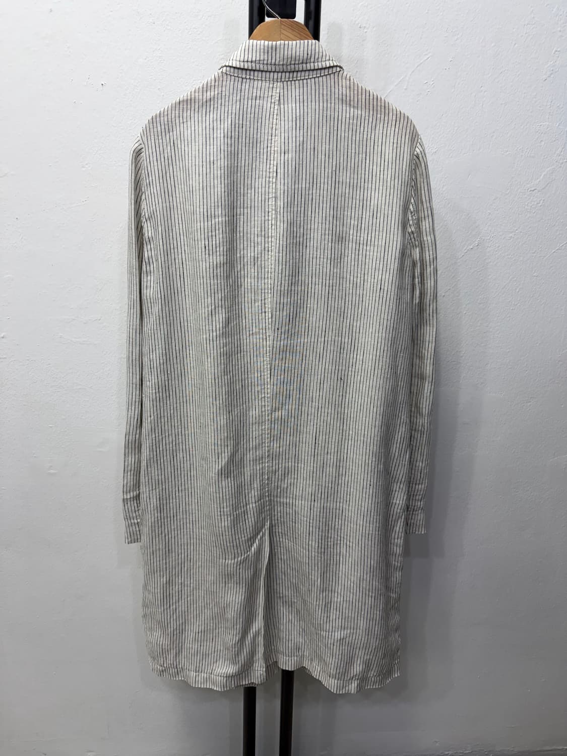 정품) 아떼바네사브루노 루즈핏 스트라이프 린넨 자켓 38 상품이미지5