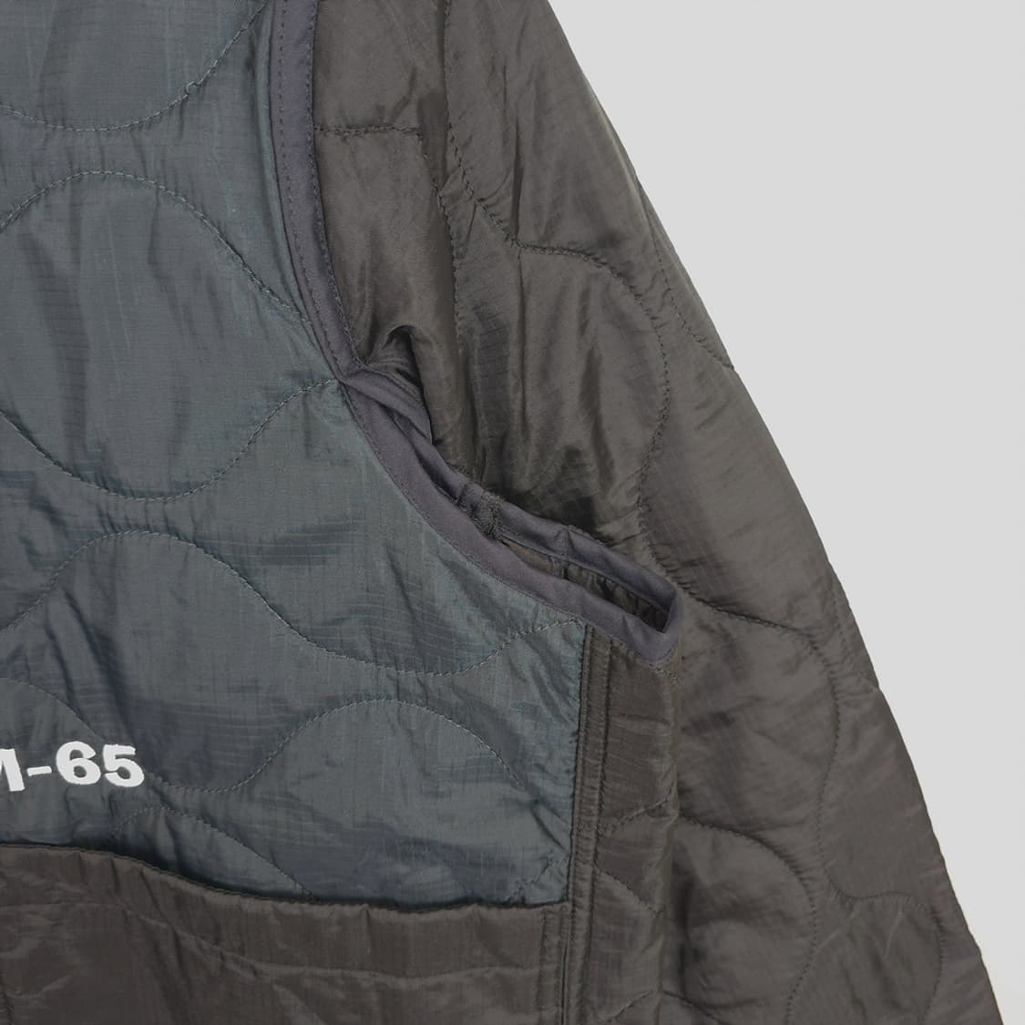 다즈니룸 ROOM M-65 스타일 퀄팅 자켓 네이비 SIZE 1 상품이미지5