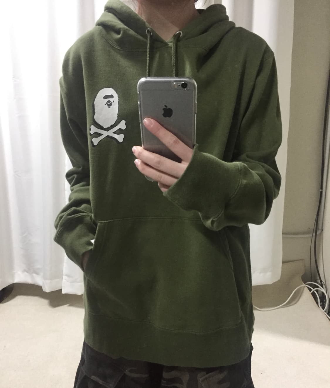 베이프 카키 말차 해적 크로스본 원 포인트 후드 티 상품이미지1