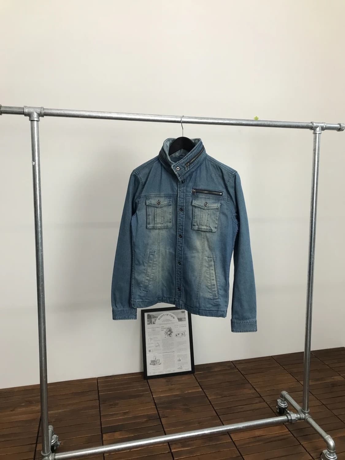 Vogush Light Fade Denim Jacket 상품이미지3