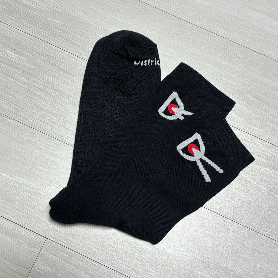 디스트릭트비전 퍼포먼스 러닝 크루 삭스 상품이미지1