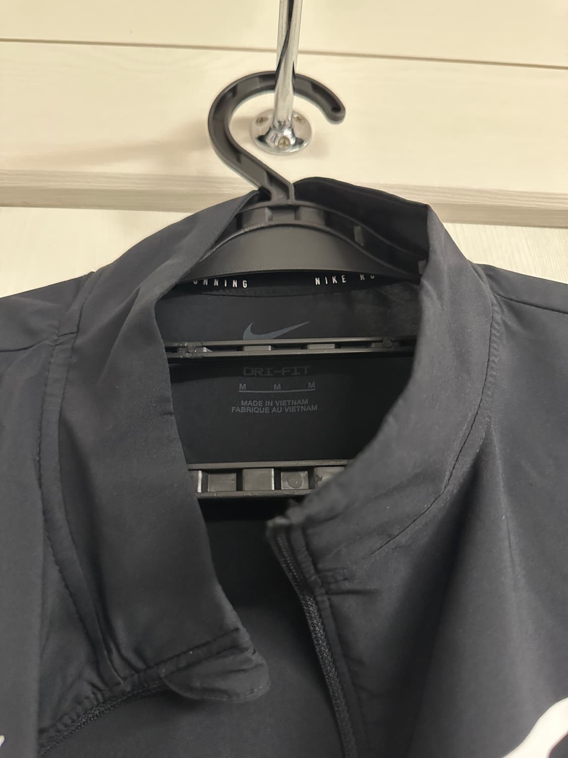 나이키 스우시 런 러닝 자켓 여성용 사이즈 85m 상품이미지4
