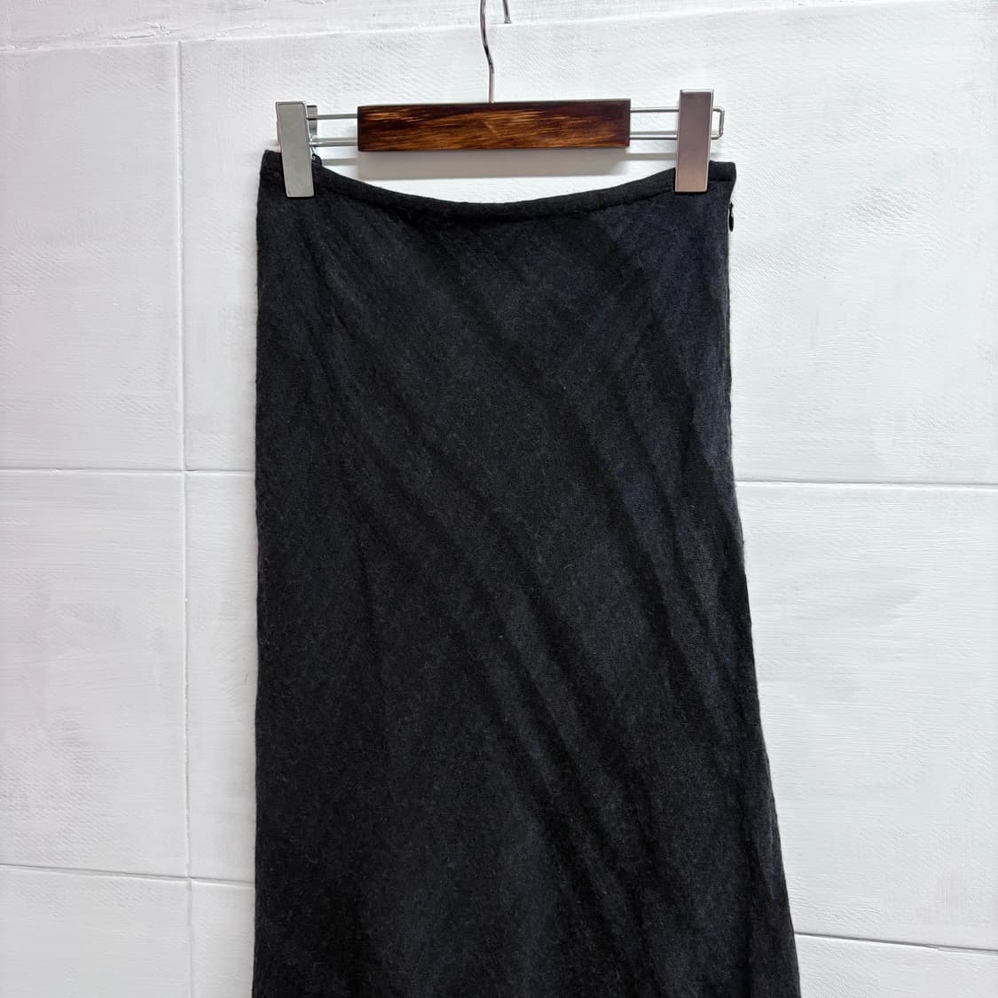 BASILE28 울 페인팅 페어리 패턴 롱 스커트  상품이미지4