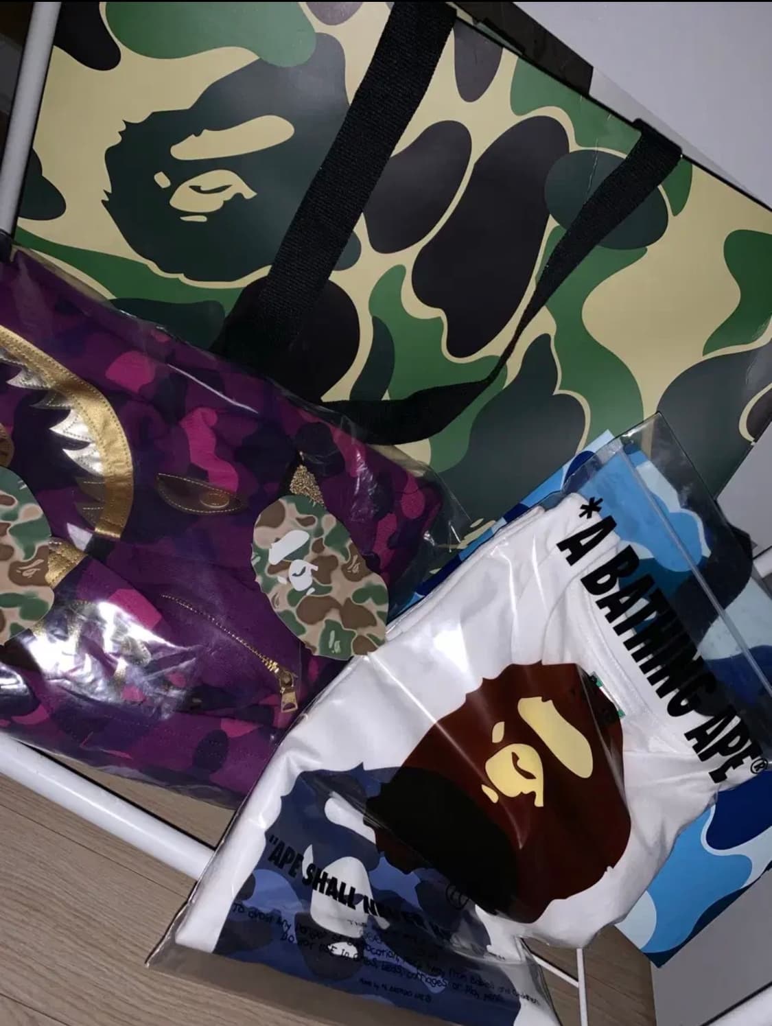 베이프 더블샤크후드 로얄 풀박스 상품이미지3