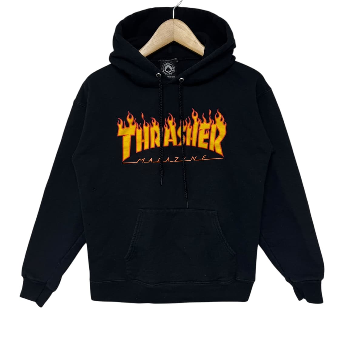 트레셔 불꽃로고 후드티 상품이미지1