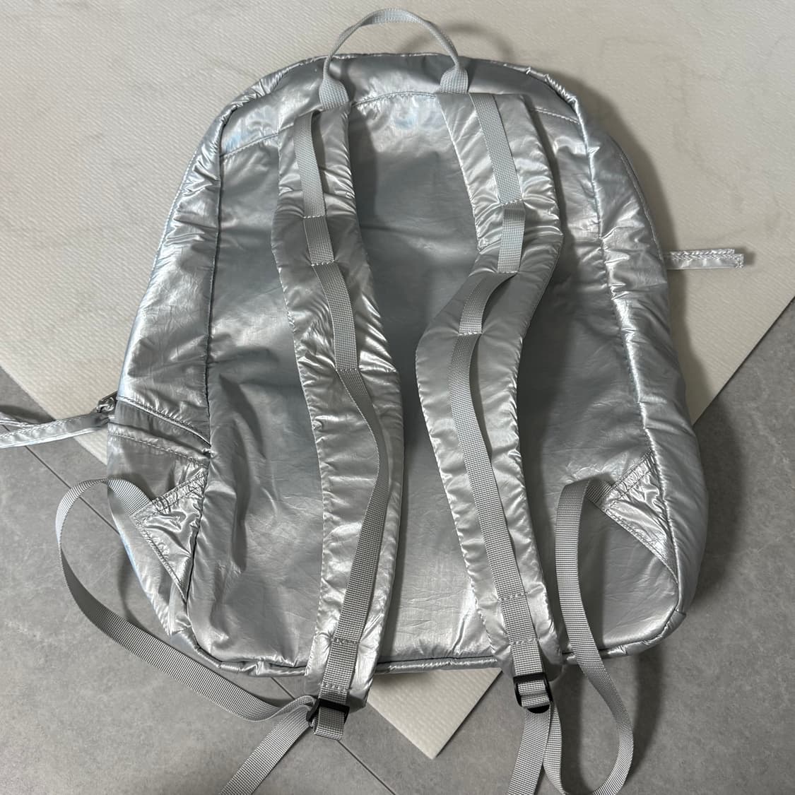 여밈 - 밸런스백팩 실버 상품이미지2