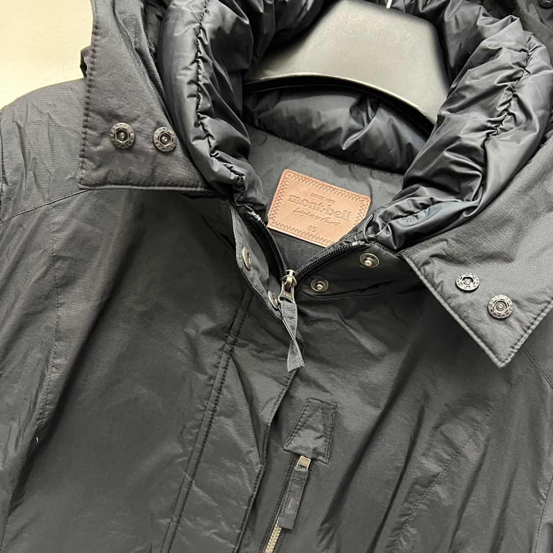 몽벨 우먼 구스 다운 미디 패딩 점퍼 95 상품이미지3