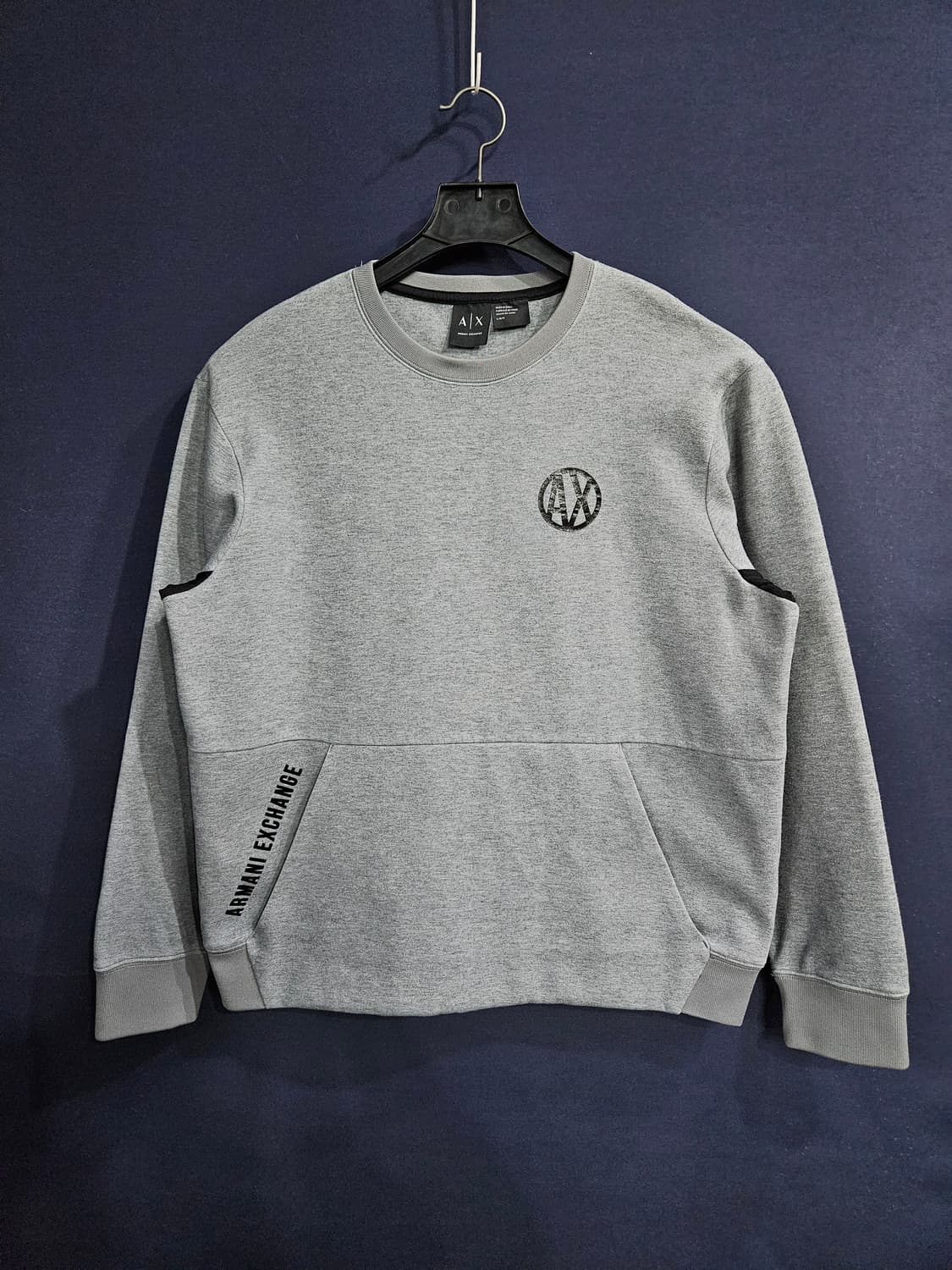 아르마니 익스체인지 그레이 남성 세미오버핏 100 맨투맨  상품이미지1