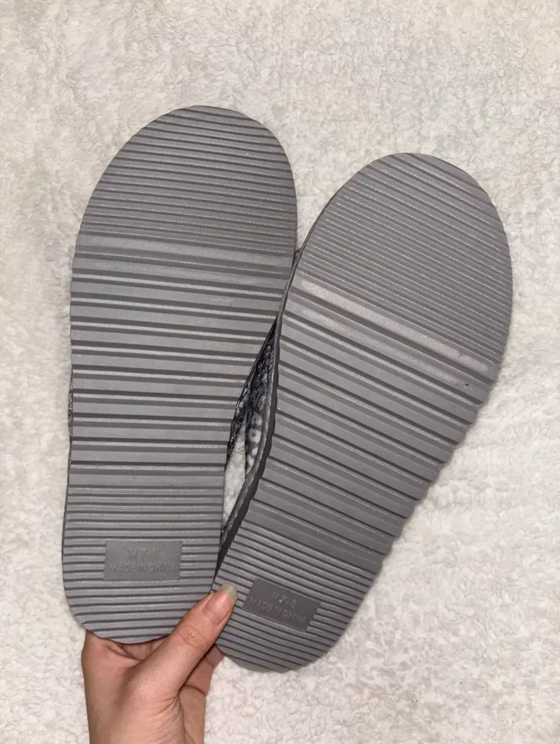 쥬시꾸뛰르 리본 갸루 털 실내 슬리퍼 빈티지 상품이미지2