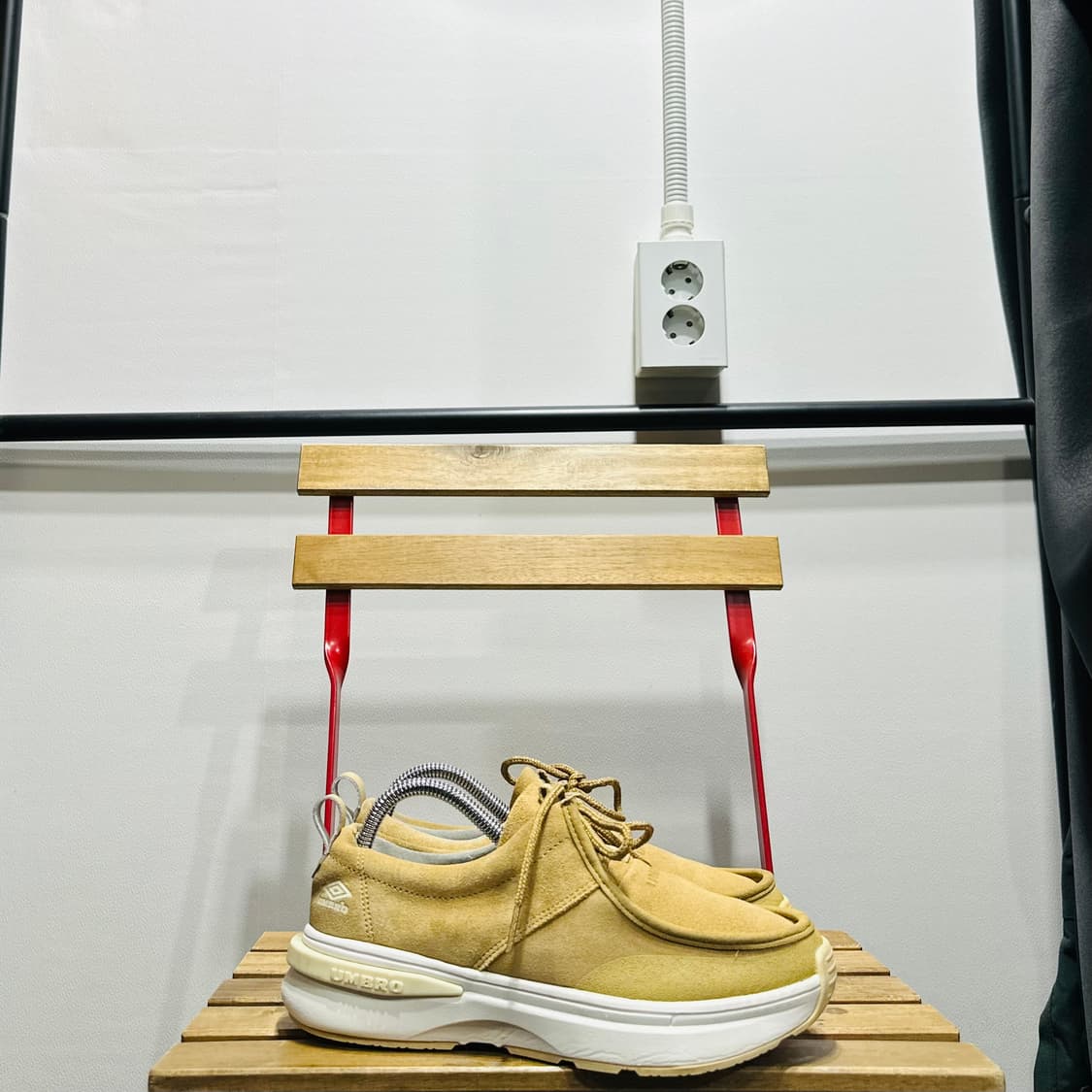 250) 엄브로 신발 남녀공용 스니커즈 스웨이드 모카신 상품이미지1