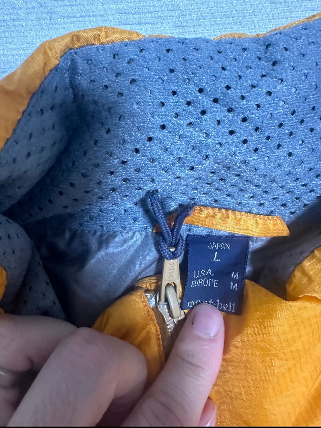 90s mont-bell vintage japan 경량 다운 패딩 오렌지 상품이미지4