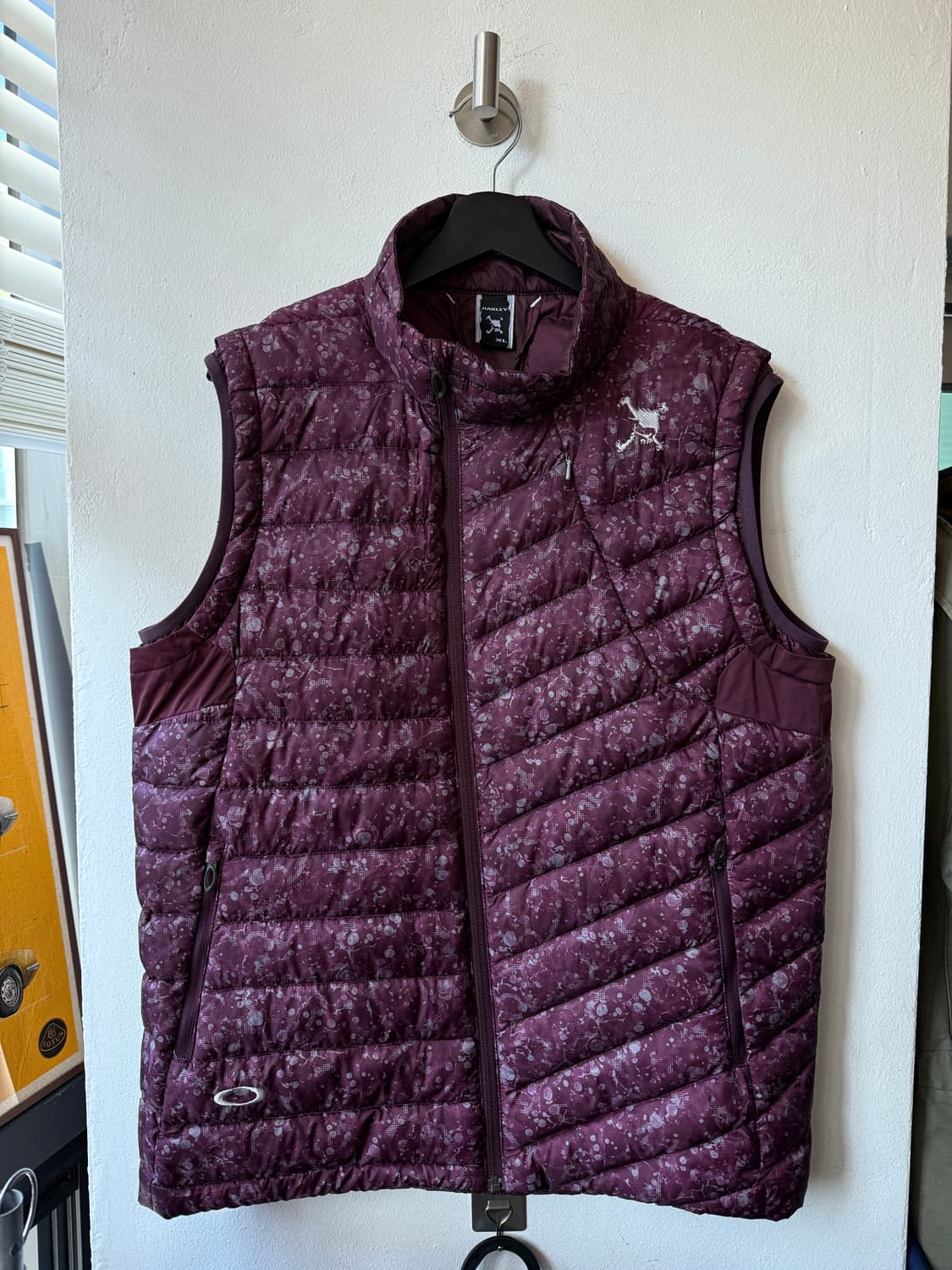 오클리 스컬 블리드 다운 베스트 상품이미지1