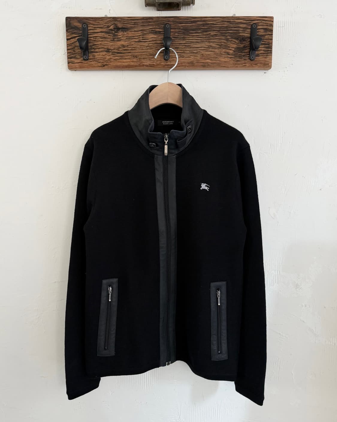 Burberry 버버리 블랙라벨 레더 디테일 니트 집업 상품이미지1