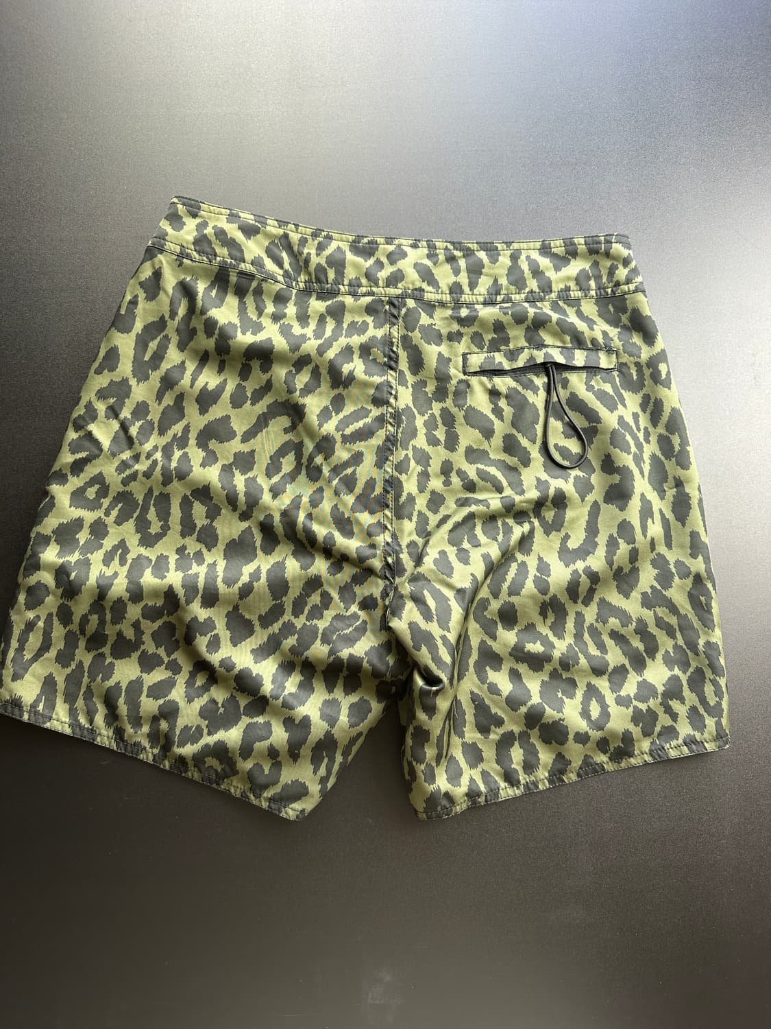 Stussy leopard swim shorts 상품이미지4
