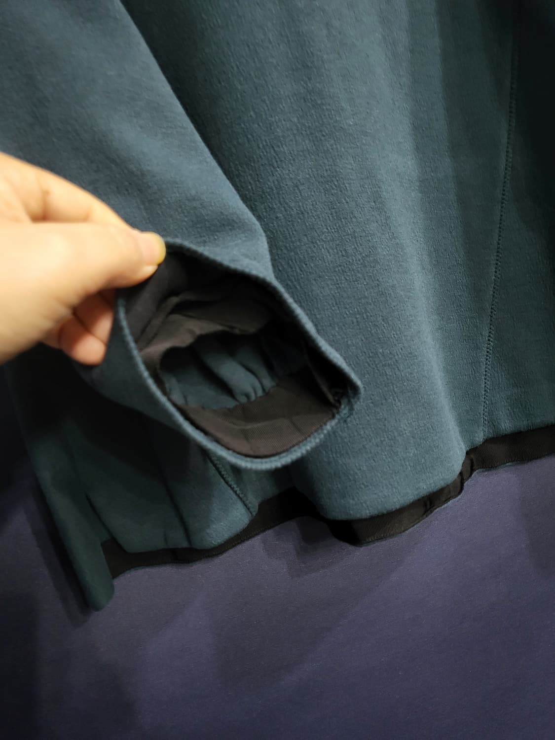 보브 라운드 티셔츠 상품이미지3