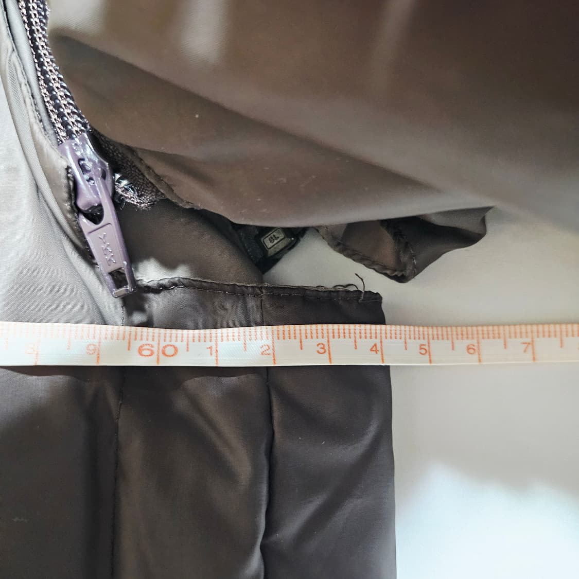 [50(XL)][휴고보스] 올드 리얼다운 COBO-N 숏 푸퍼 다크브라운 상품이미지10