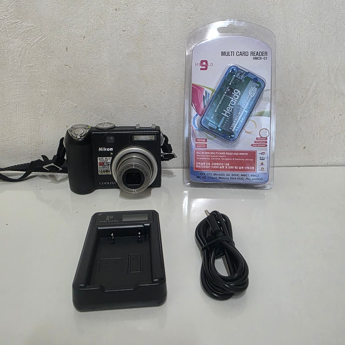 니콘 디지털 카메라 COOLPIX P5000 블랙 디카 상품이미지1