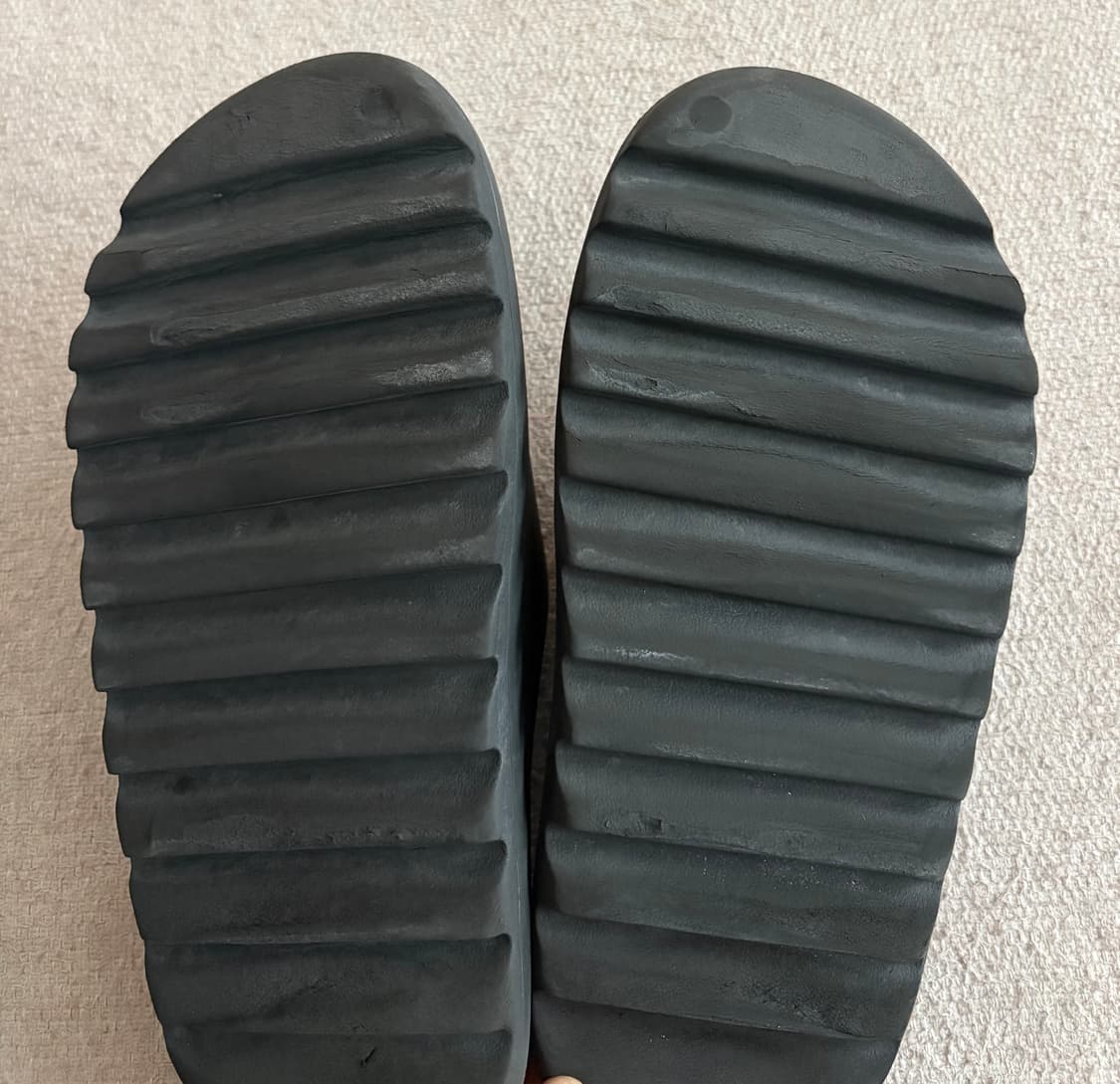 아디다스 이지 슬라이드 오닉스 / 305 상품이미지5