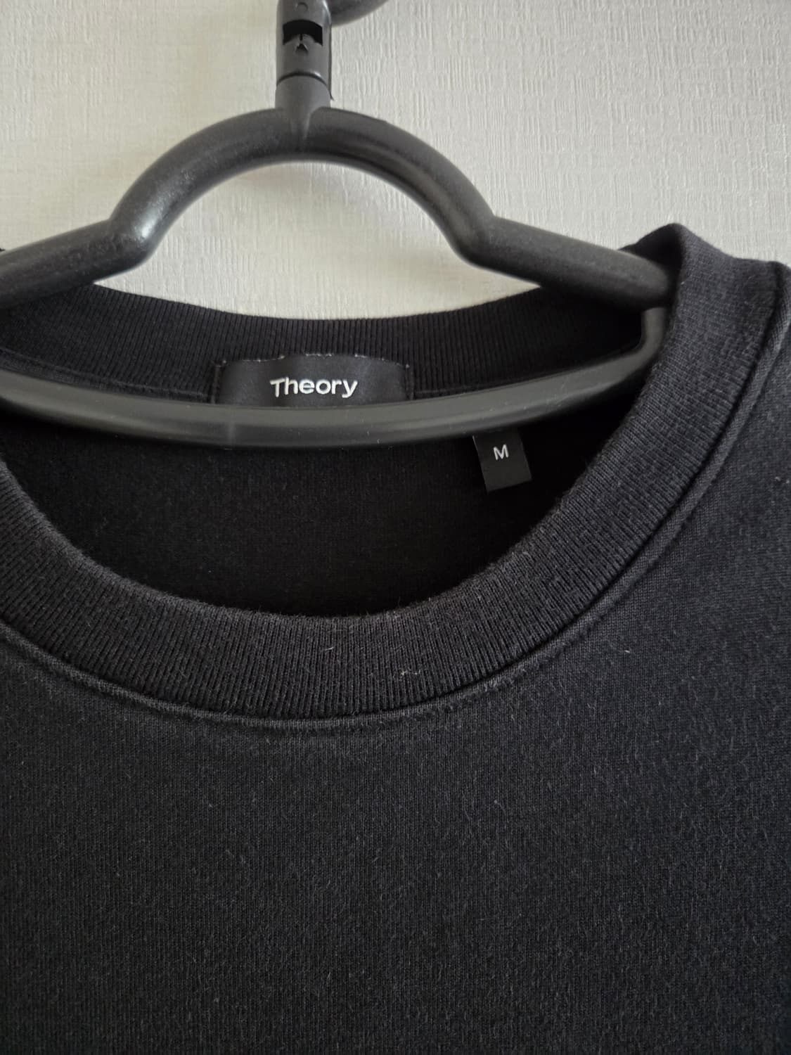 띠어리 블랙 반팔티셔츠  상품이미지3