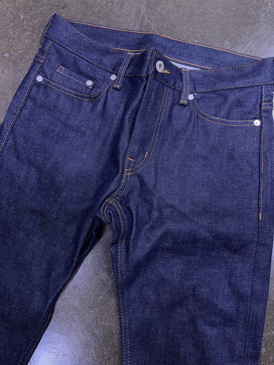 H&M 에디션 아시안핏 슬림 딥인디고 논워싱 데님팬츠 29 상품이미지3