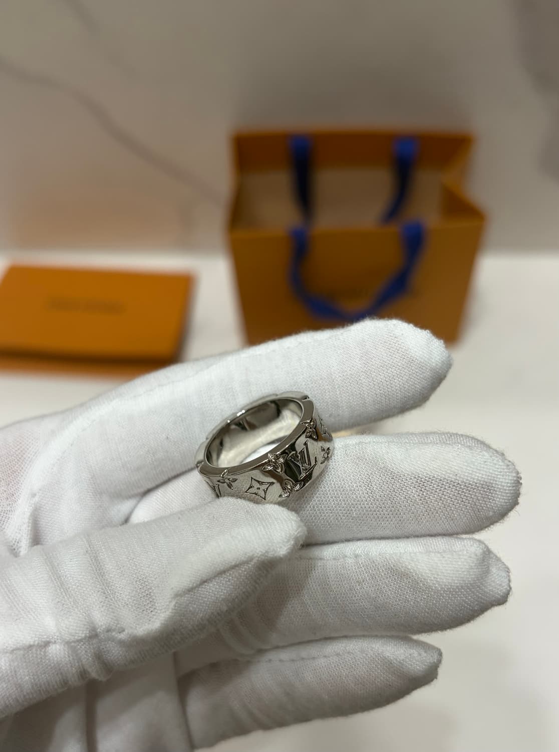 [정품] 루이비통 모자이크 반지 루테늄 거의새상품 상품이미지1