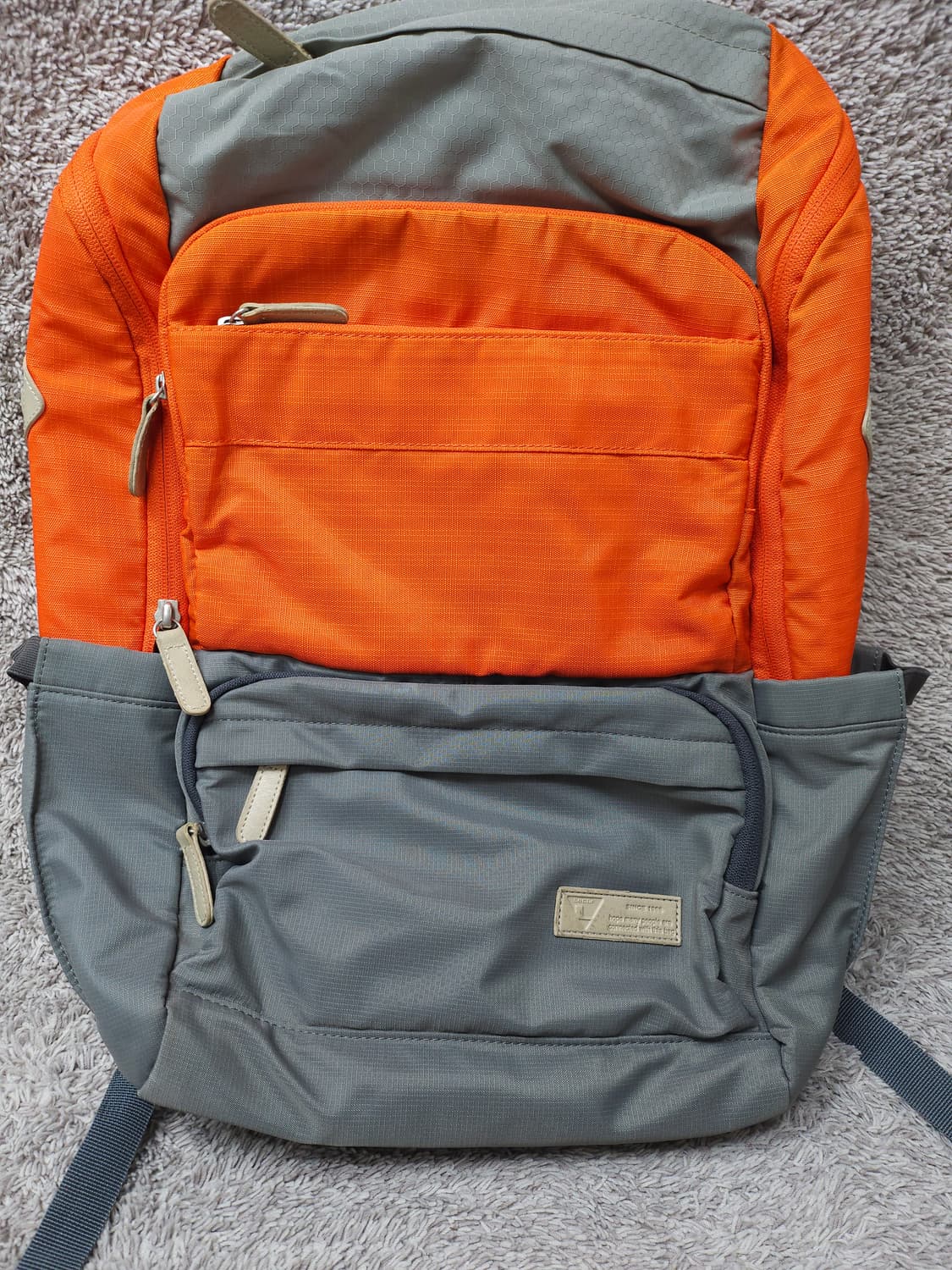 르까프 오렌지 그레이 백팩 상품이미지3