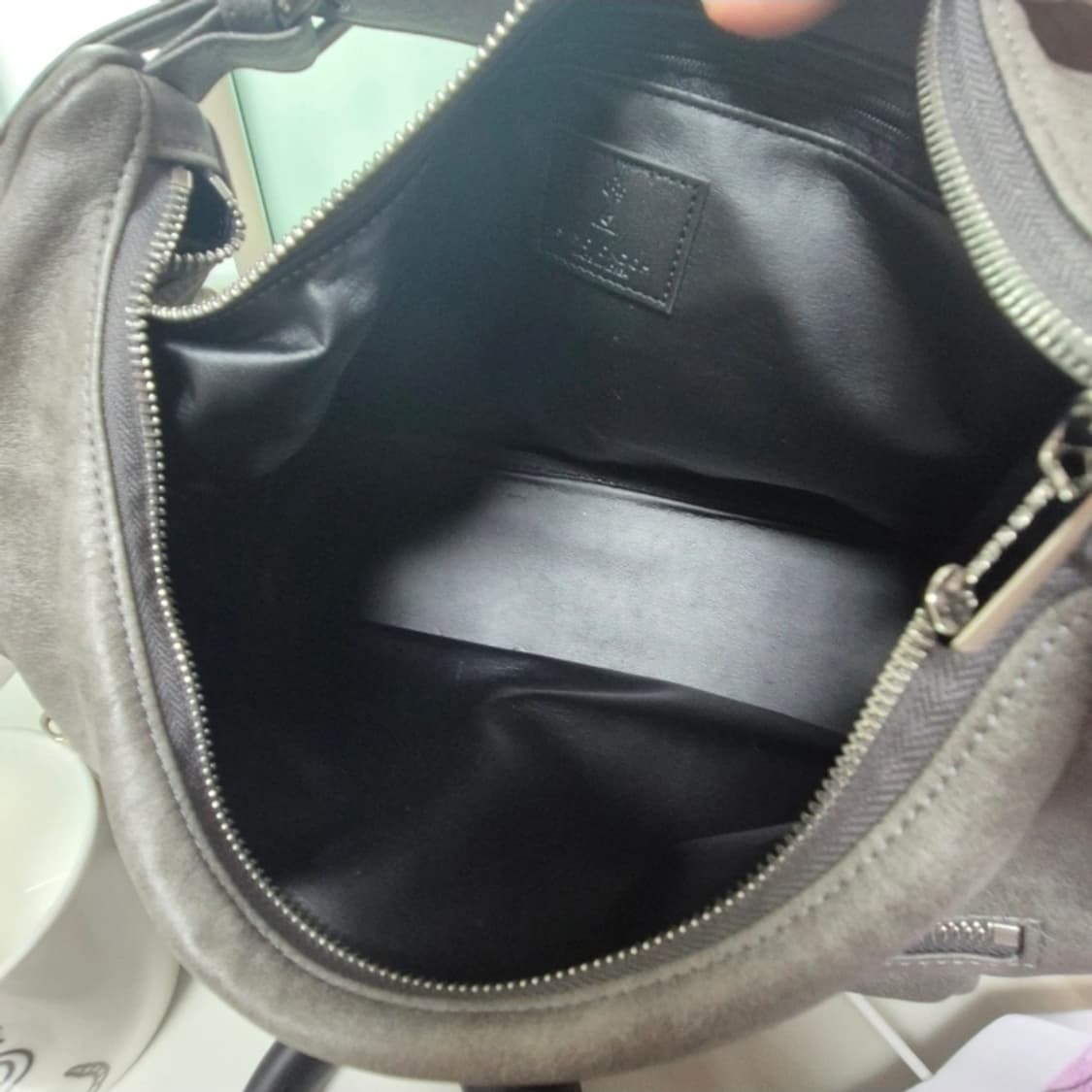 세이모온도 포켓 머그백 L brushed gray 상품이미지3