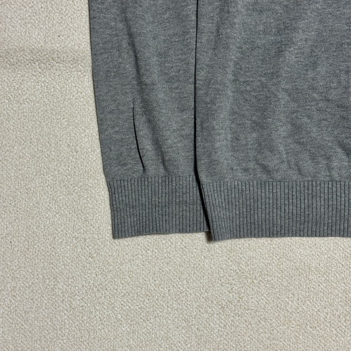 타미힐피거 브이넥 니트 상품이미지4