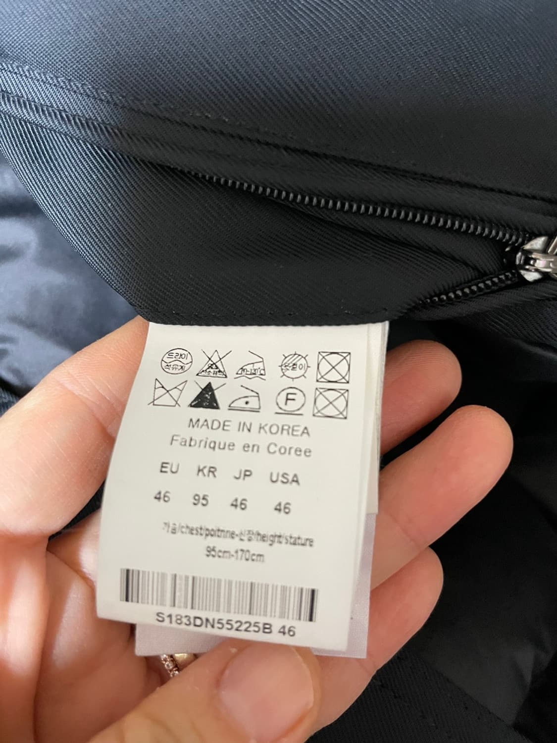 솔리드옴므  18fw 168 폭스퍼 패딩 블랙 상품이미지8