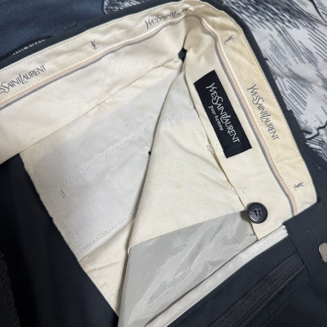 입생로랑 남자 정장 카브라 울 슬랙스 32사이즈 86-100 상품이미지3