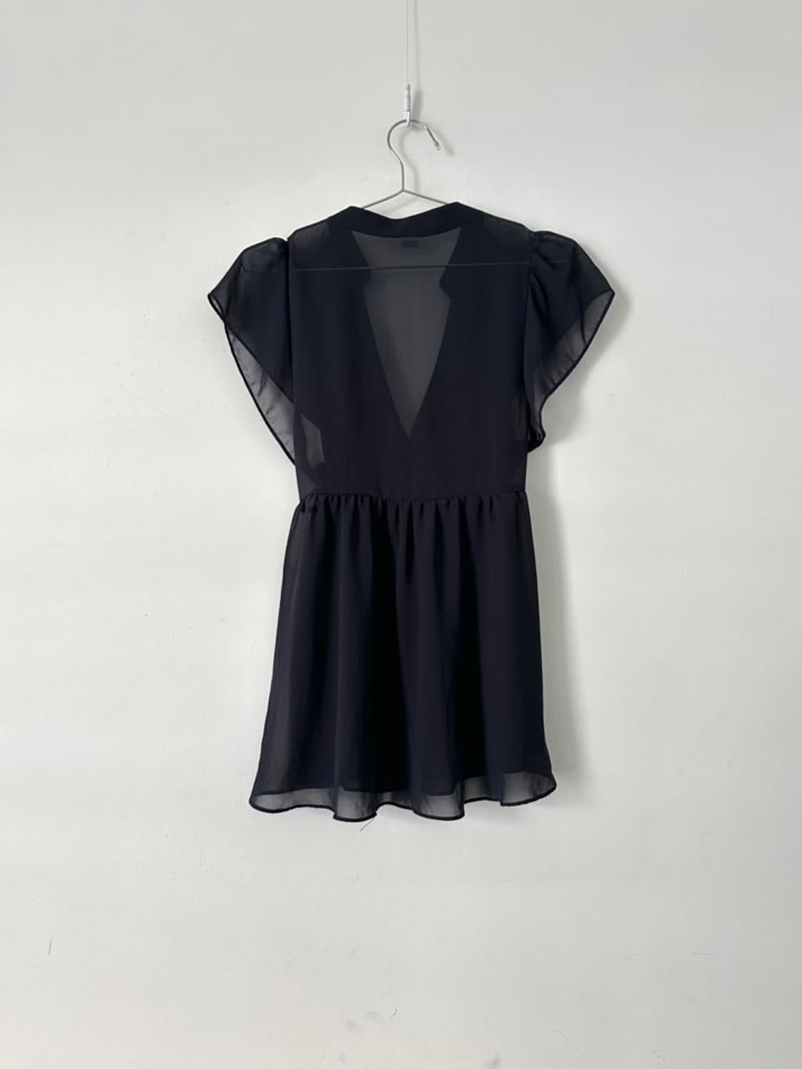 Sheer mini fly sleeveless / black 상품이미지3