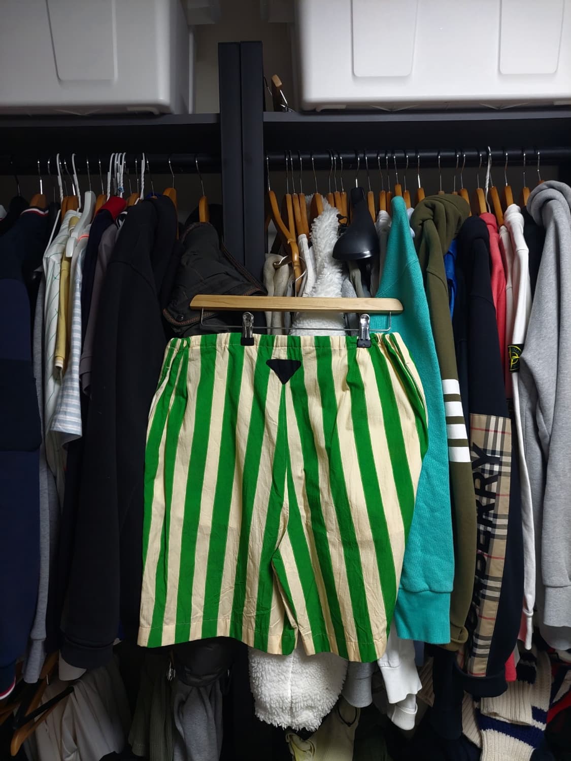 프라다 면 스트라이프 삼각로고 반바지 m 백화점판 상품이미지1