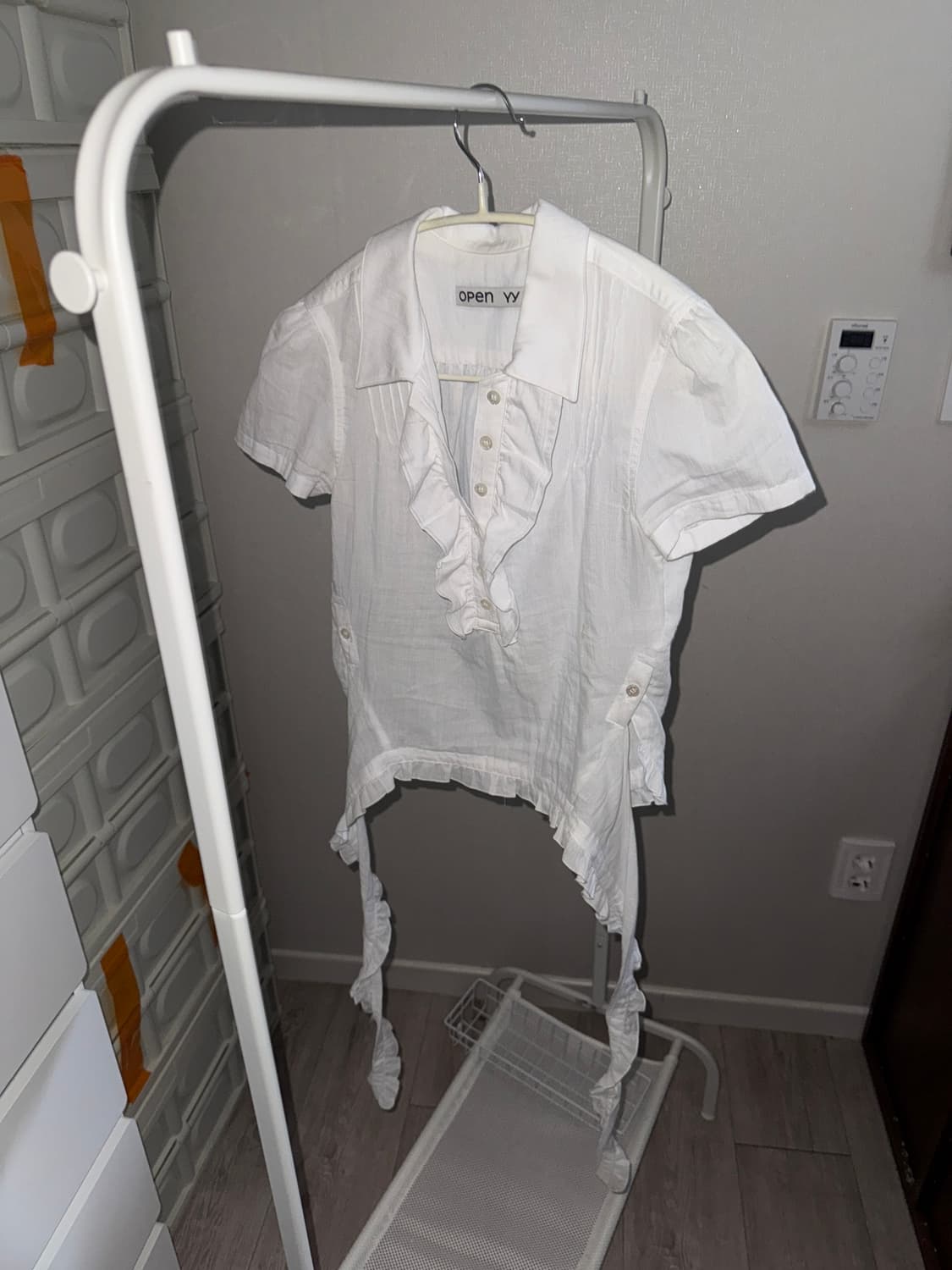 open yy RUFFLE POLO SHIRT white 상품이미지1