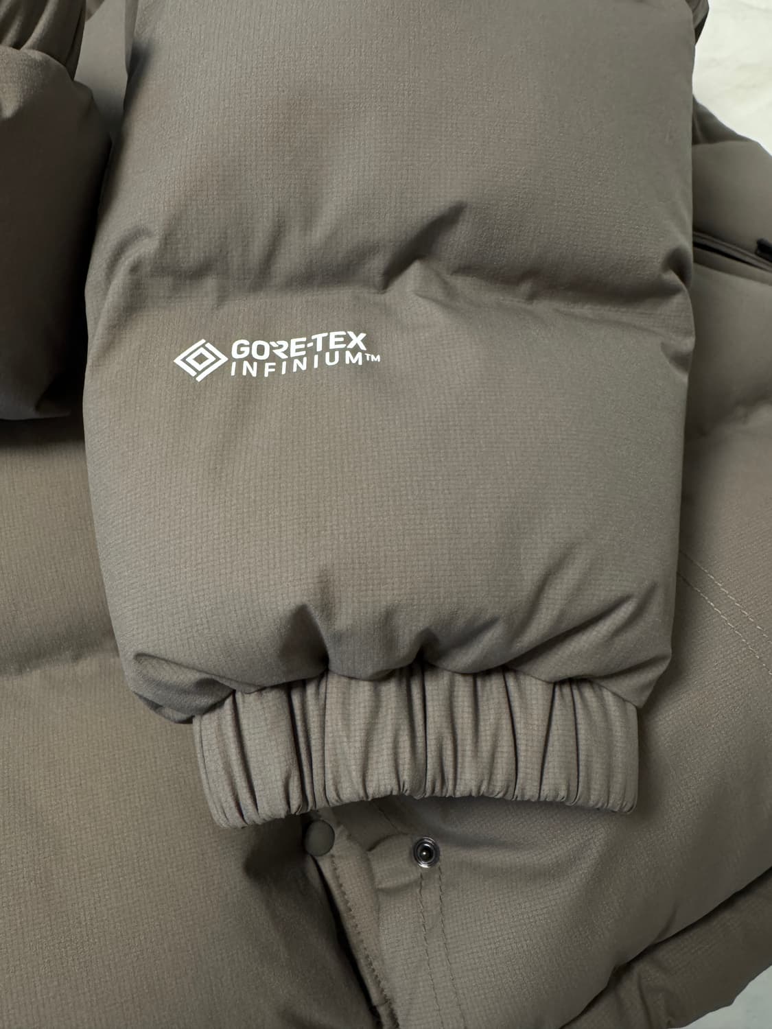 몽클레어 HYKE 패딩 상품이미지3