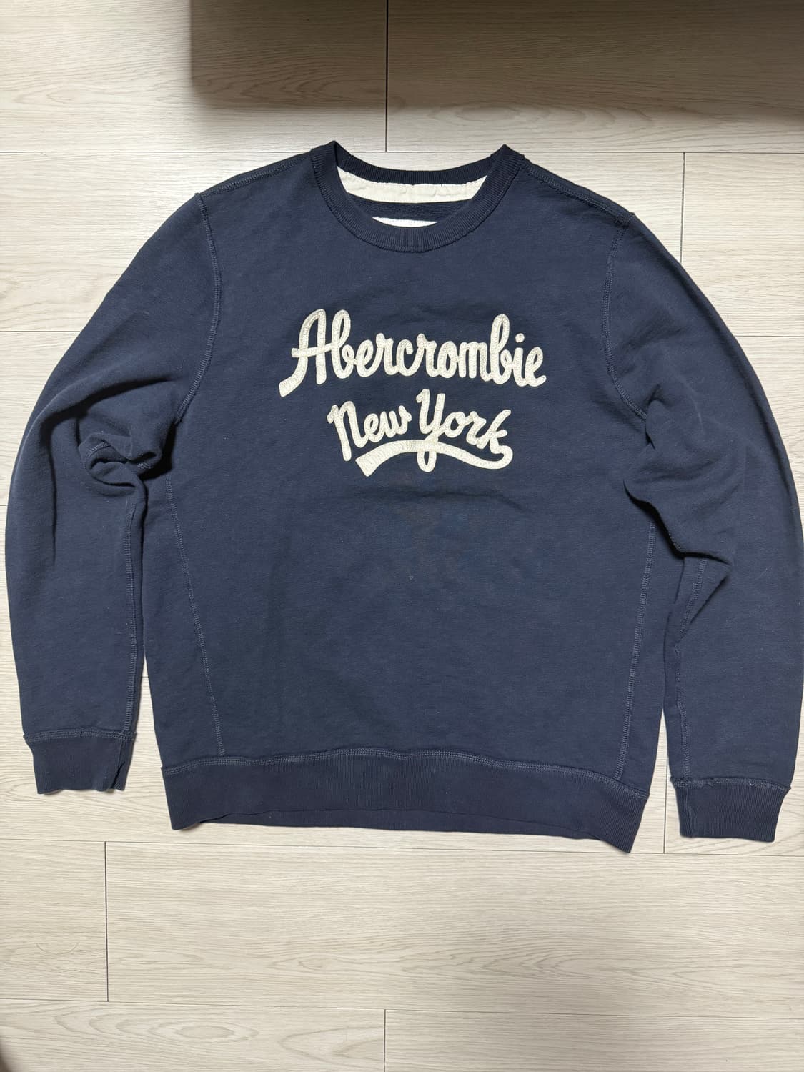 아베크롬비 뉴욕 스웻셔츠 상품이미지1