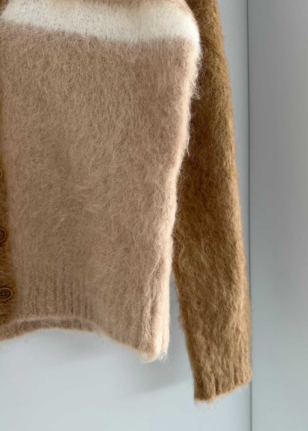 [마쥬] 모헤어 배색 가디건 / 새상품 상품이미지3