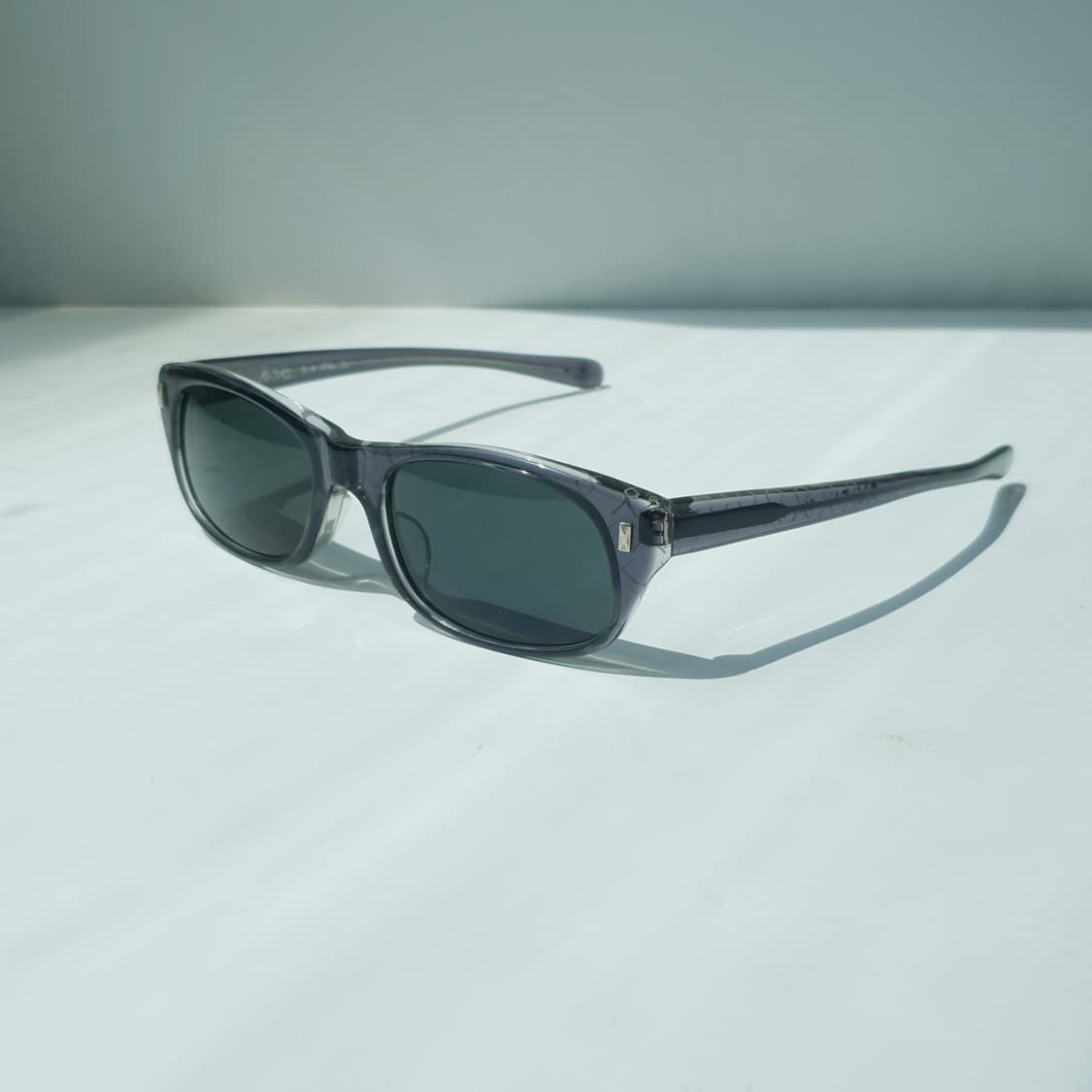 Stussy x Kaws Michael Sunglasses 상품이미지6