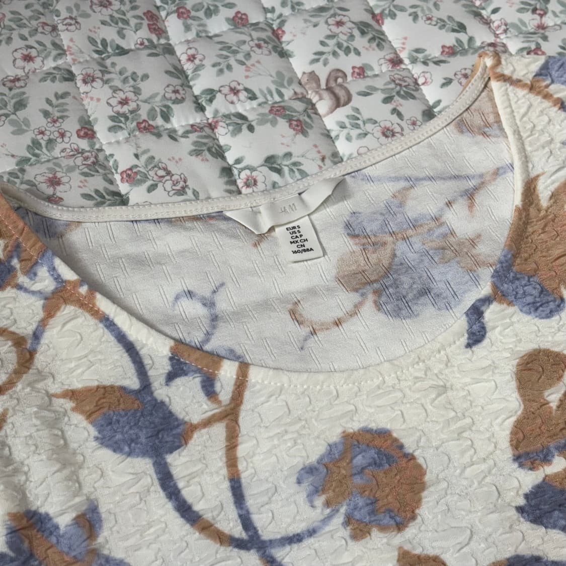 h&m 에이치앤엠 텍스처 저지 탑 (새상품) 상품이미지2