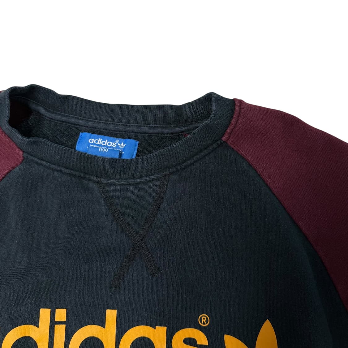 아디다스 맨투맨 상품이미지2