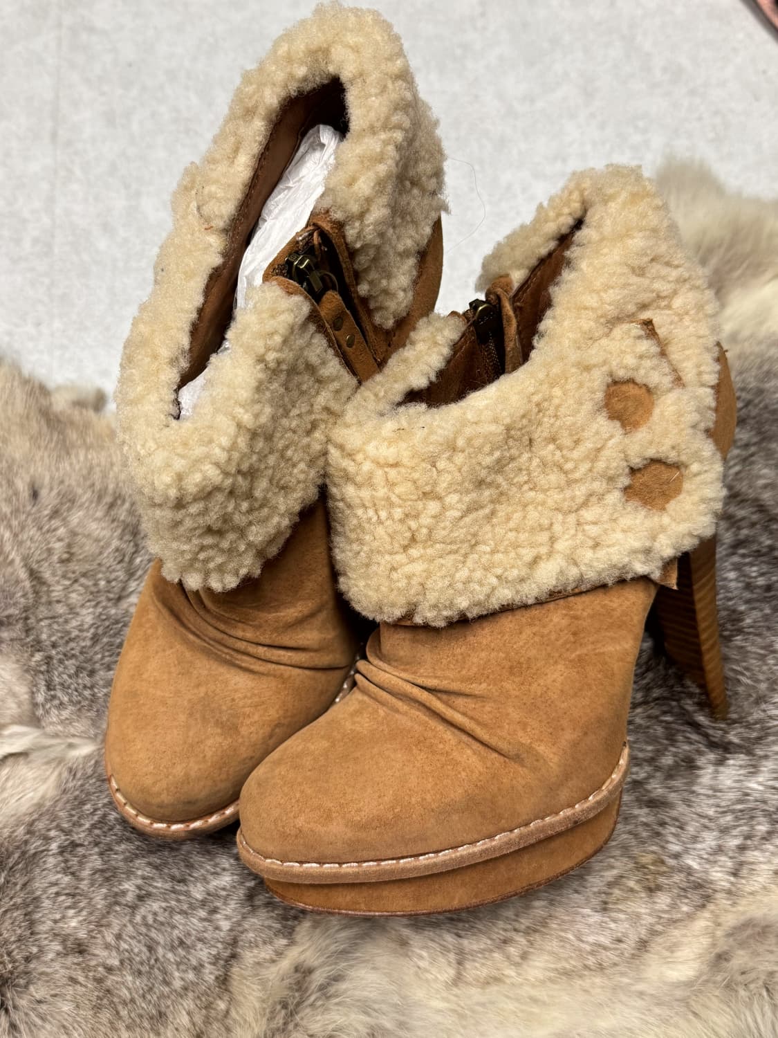 UGG 갸루 Georgette High heel Bootie 상품이미지3