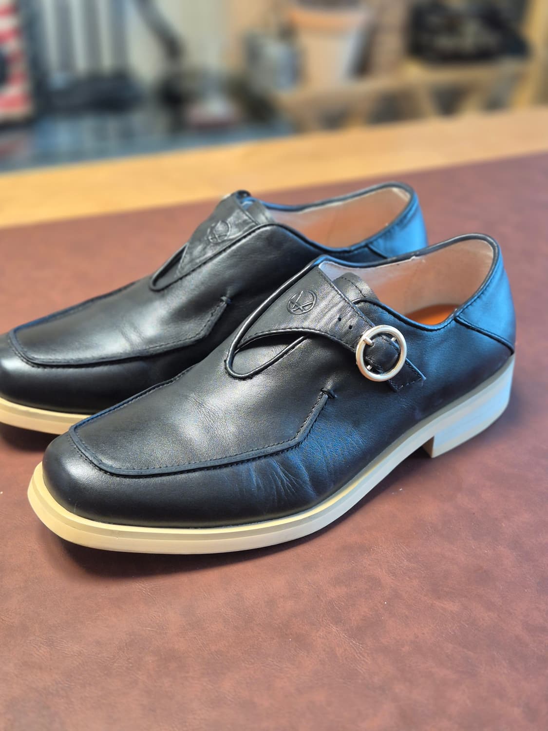 실착용1회 260-265(41)베로니카포런던 남자구두  상품이미지3